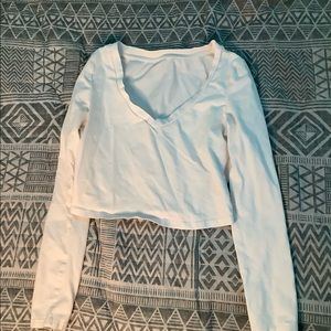 White long sleeve crop top
